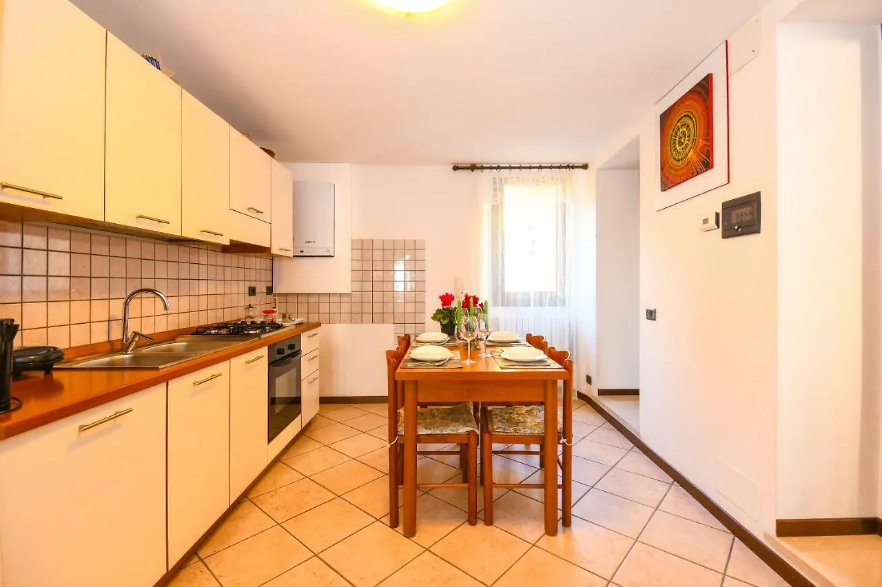Appartamento Lago Blu Gardone Riviera 0*,